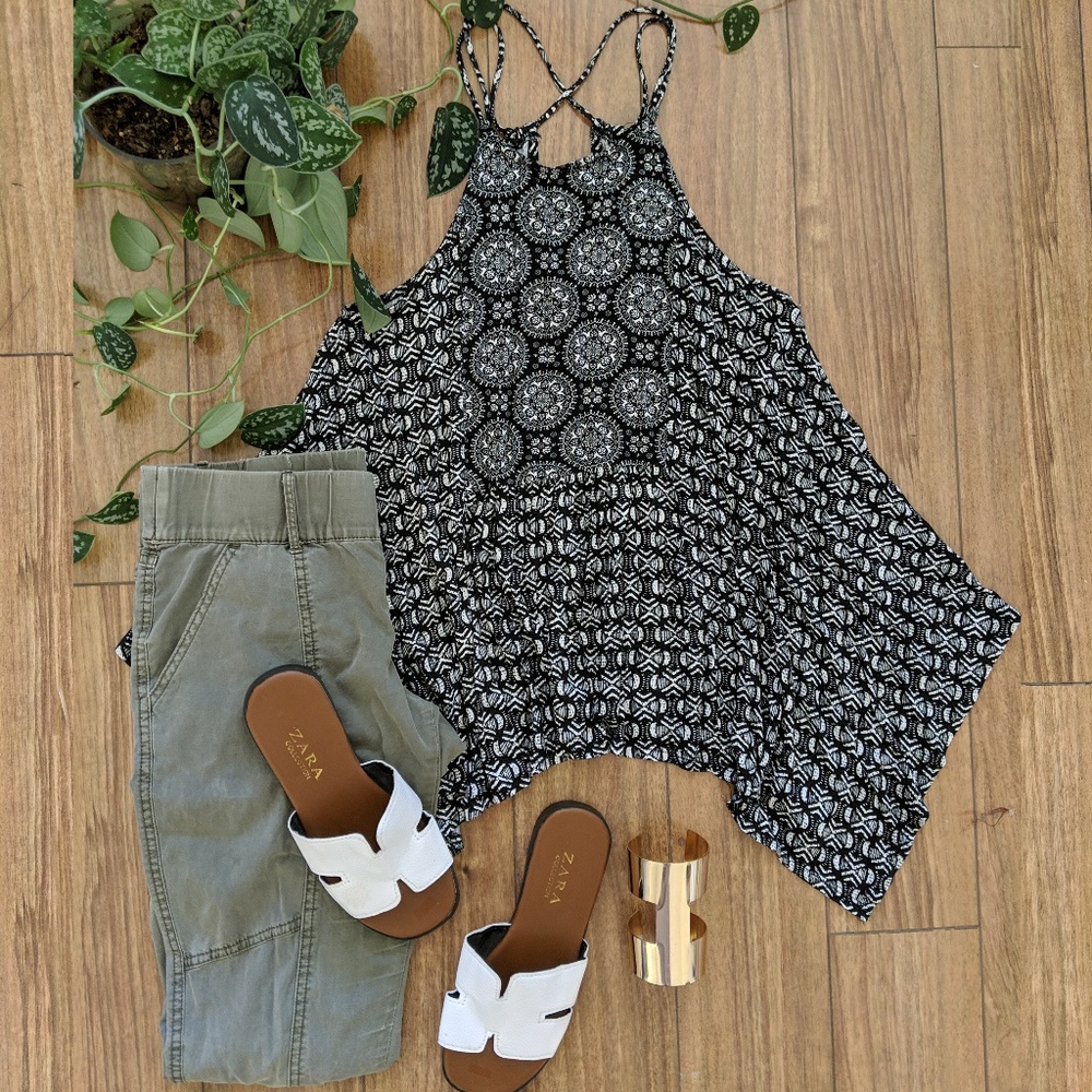 🖤Casual Moroccan Print Handkerchief Hem Halter-SM